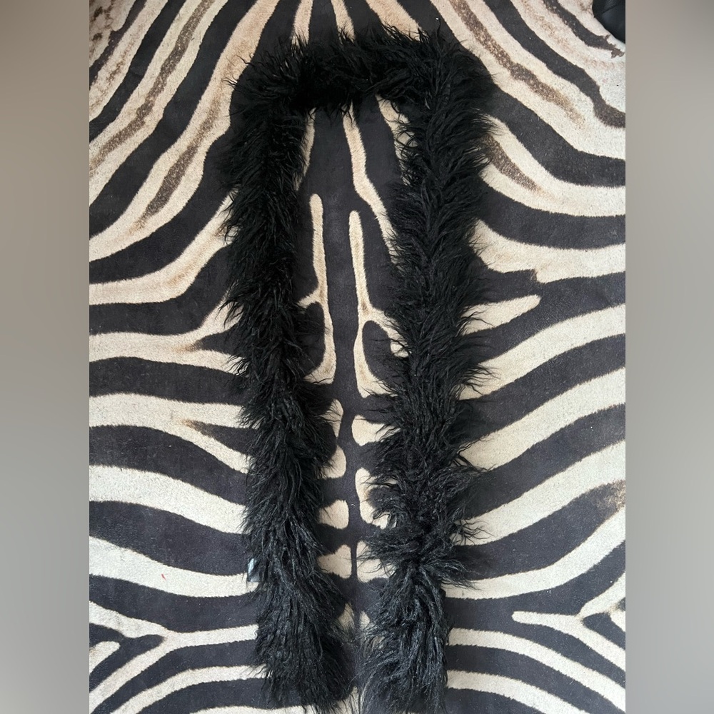 Fluffy black scarf